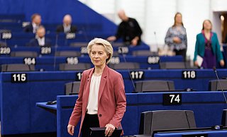 Von der Leyen warnt im Europaparlament vor Importabhängigkeit. - Philipp von Ditfurth/dpa