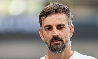 Spielt mit den Eintracht-Frauen in der Königsklasse: Trainer Niko Arnautis. - Jürgen Kessler/dpa