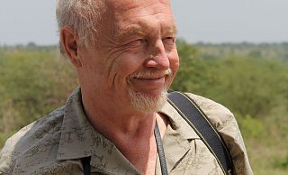 Gunther Nogge ist tot. Für seine Tätigkeit hatte der Biologe zahlreiche Auszeichnungen erhalten. (Handout) - C. R. Schmidt/Kölner Zoo/dpa