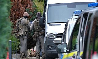 Der 30-Jährige konnte im Kreis Gütersloh erst durch einen gezielten Schuss durch ein alarmiertes Spezialeinsatzkommando gestoppt werden. - Frank Jasper