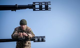 Ukrainische Soldaten setzen den von Deutschland gelieferten Panzer zur Abwehr von feindlichen Drohnen, Flugzeugen oder Hubschraubern ein. - Kay Nietfeld/dpa