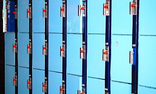 Aus den Spinden wurden insgesamt mehr als 1.000 Euro gestohlen. - Pixabay (Symbolfoto)