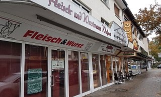In Schloß Neuhaus steht die Filiale an der Hatzfelder Straße bereits leer. Nun steht die Nachfolge fest. - Viktoria Bartsch
