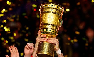 Es geht um den Pokal und ums Geld. - Tom Weller/dpa