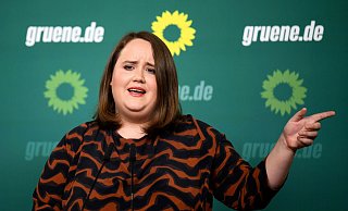 Grünen-Chefin Ricarda Lang machen die Umfrageergebnisse für die AfD Sorgen. - Bernd von Jutrczenka/dpa