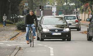 Mehr und bessere Radwege wollen die meisten. Doch viele Detailfragen sind ungeklärt - auch weil ein Gesamtkonzept fehlt. - NW-Archiv