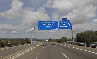Die Autobahn in Richtung Frankreich bei Barcelona. Normalerweise staut sich hierher Verkehr. - Wolfgang Prüßner