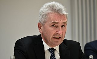 Digitalisierungsminister Andreas Pinkwart (FDP) präsentiert die Projekte des Programms „Digitale Modellkommunen“. - picture alliance/dpa