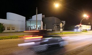 Der Verkehr auf der Mindener Straße hat wieder zugenommen. Deshalb will die Stadt im neuen Jahr kurzfristige Maßnahmen ergreifen, um die Autos langsamer zu machen. - Thorsten Gödecker