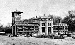 Aus den Anfängen: Bereits 1880 hatte Colon Tilkemeier im Bereich des heutigen Kurparks ein Badehaus mit angebautem Pflanzenhaus errichtet. - Stadtarchiv