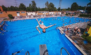 Wann genau das Waldbad in Schloß Neuhaus öffnet, ist noch unklar. - Besim Mazhiqi
