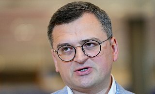 Hatte bereits Anfang der Woche angekündigt, Israel um Luftabwehrsysteme bitten zu wollen: Dmytro Kuleba, Außenminister der Ukraine. - Petr David Josek/AP/dpa