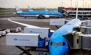 Wegen des Sturmtiefs wurde am Flughafen Schirphol viele Flüge gestrichen. (Archivfoto) - Robin Utrecht/ANP/dpa