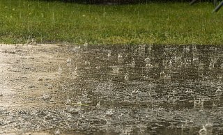 Unwetter gingen zuletzt immer wieder mit starken Regenfällen einher. - Pixabay