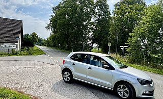 Von der Delbrücker Straße führen der Grüne Weg (hier links) und der Bruchweg ab. Der Kreisel soll eine sichere Kreuzung schaffen. - Jens Reddeker