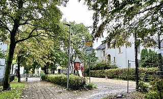 Hier spielen keine Kinder mehr, hier wird offen mit Drogen gehandelt. Der Spielplatz im Ostmannturmviertel soll deshalb dichtgemacht werden. - Peter Unger