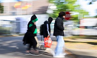 Die meisten Menschen, die Asylbewerberleistungen empfingen, stammten aus der Türkei. (Symbolbild) - Julian Stratenschulte/dpa