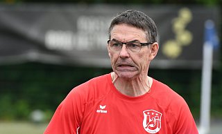 Union Trainer Uwe Oberländer kann mit einem Auswärtssieg in Blasheim zufrieden sein. - Jürgen Krüger