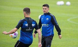 Marcel Mehlem (r.) stand zuletzt nicht mehr im 20er-Kader der Profis. Dem SCP-Mittelfeldspieler wurde signalisiert, dass er sich einen neuen Verein suchen kann. - Oliver Krato