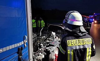 Nach dem Unfall war der Pkw völlig zerstört. - Charlotte Mahncke