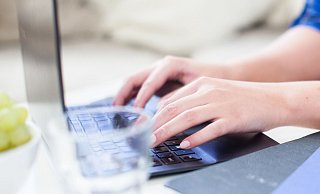 Im Original oder als (digitale) Kopie: Wichtige Dokumente sollte man für den Notfall immer griffbereit haben. - Christin Klose/dpa-tmn