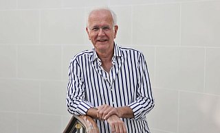 Harald Schmidt hat einen Tipp für alle, die auswandern wollen: Erst mal die Lage vor Ort checken. (Archivbild) - Oliver Berg/dpa