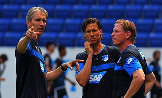 Von 2013 bis 2015 arbeitete der neue SCP-Co-Trainer Frank Kaspari (l.) gemeinsam mit Frank Fröhling (M.) und Markus Gisdol bei der TSG Hoffenheim. - picture alliance