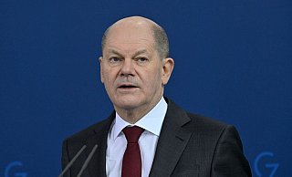 Bundeskanzler Olaf Scholz stoppte das Genehmigungsverfahren für das Projekt Nord Stream 2. - Foto: John Macdougall/AFP-Pool/dpa