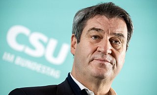 «Wo sind die eigentlich jetzt?»: CSU-Chef Markus Söder in Berlin. - Foto: Bernd von Jutrczenka/dpa