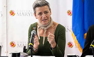 Margrethe Vestager, EU-Kommissarin für Wettbewerb, glaubt an eine Einigung mit den USA in Handelsfragen. - Saul Loeb/AFP Pool via AP/dpa