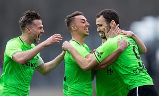 Da jubelten sie noch gemeinsam: Daniel Flottmann (l.) und Simon Engelmann (r.) spielten drei Jahre beim SV Rödinghausen zusammen. - Noah Wedel
