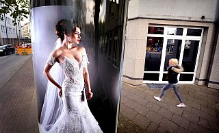 Die ehemalige Chefin des Brautmodengeschäfts Agora soll mehrere Bräute um ihr Hochzeitskleid betrogen haben. - Andreas Frücht