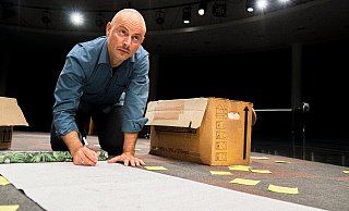 Die Premiere des Theaterstücks "All das Schöne" startet am Samstag, 13. September, im Paderborner Theater. - Tobias Kreft/Theater Paderborn