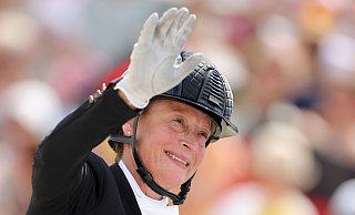 Isabell Werth und Wendy bleiben bei ihrem ersten Hallenturnier nach den Olympischen Spielen von Paris ungeschlagen. - Rolf Vennenbernd/dpa