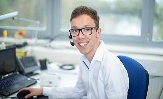Marvin Picker macht aktuell eine kaufmännische Ausbildung bei dem Löhner Unternehmen Steute Technologies. - Steute/Fotogen Maik Schulz