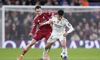 Florian Wirtz (l) überzeugte mit einer starken Leistung. - Peter Byrne/PA Wire/dpa