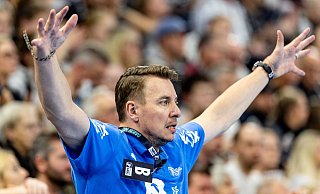 Filip Jicha hat seinen Vertrag als Trainer des THW Kiel verlängert. (Archivbild) - Axel Heimken/dpa