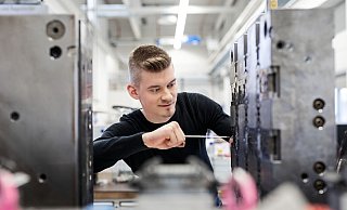 Das Detmolder Unternehmen Weidmüller investiert nachhaltig in die Ausbildung seiner mehr als 100 Lehrlinge. - Weidmüller Detmold