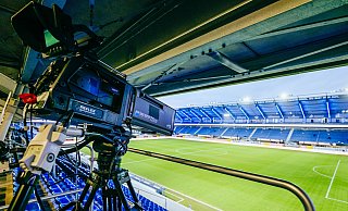 Die Fußballspiele des SC Paderborn in 2. Bundesliga werden stets im TV und Stream übertragen. - Besim Mazhiqi
