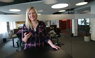 Zum zweiten Mal hat Carolin Nieder-Entgelmeier live ihre Sicht auf Themen über den NW-Facebook-Kanal mit Nutzern besprochen. - Talin Dilsizyan