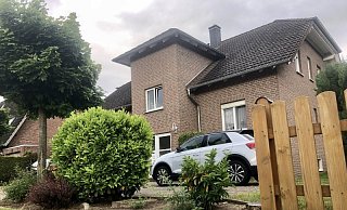 In diesem Haus musste in der Nacht zu Sonntag eine 75-jährige Frau sterben. - Thomas Lieske