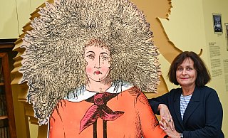 Beate Zekorn-von Bebenburg leitet das Frankfurter Struwwelpeter-Museum. - Arne Dedert/dpa