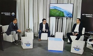 Die Geschäftsführer (v. l.) Fabian Wohlgemuth (Sport), Martin Hornberger und Ralf Huschen (Finanzen) informierten über die aktuelle Lage beim SC Paderborn und stellten sich den Fragen der Zuschauer. - Screenshot/NW