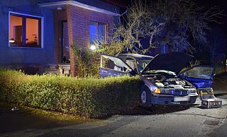 Polizei und Feuerwehr rückten aus. - Polizei Herford