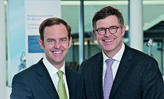 Der Bielefelder Unternehmer Wilhelm A. Böllhoff (r.) mit seinem Bruder Michael. Beide führen das Familienunternehmen.