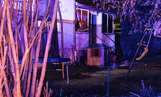 Nur 15 Minuten brauchte die Bielefelder Feuerwehr, um das Feuer in einem Wintergarten zu löschen. - Mueller