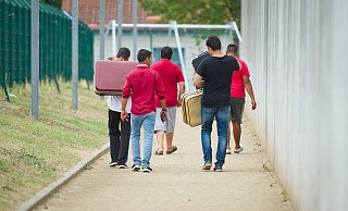 Tausende Menschen flüchteten in den vergangenen Jahren vor Krieg und Armut. Auch in den Städten und Gemeinden im Kreis Paderborn wurden Geflüchtete aufgenommen. - dpa