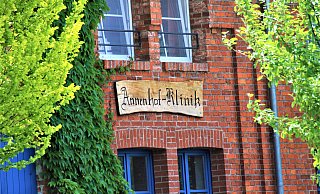 Die Annenhofklinik Steinheim ist bald Geschichte. Mit einem Jahr Verzögerung zieht sie jetzt doch weg. - Madita Schellenberg