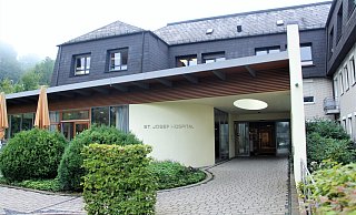 Das St.-Josef-Hospital in Bad Driburg zieht einen 28-Jährigen über Jahre magisch an. - Burkhard Battran