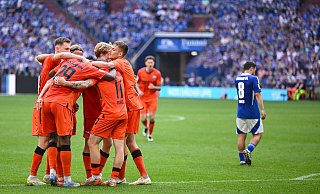 Die Mannschaft des SC Paderborn bildet auf dem Platz eine sichtbare Einheit. - Teresa Kroeger